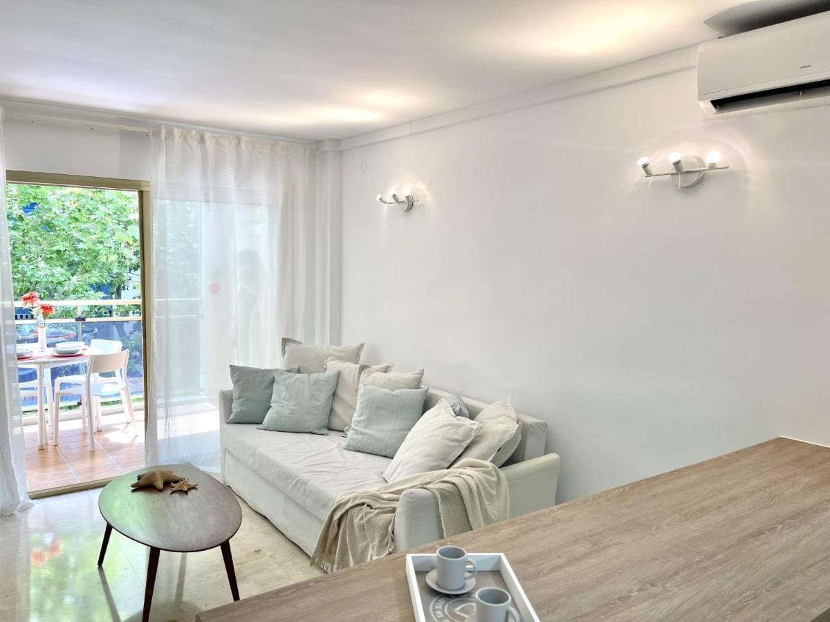 Apartbeach Michelangelo De Luxe Climatizado Y Junto Playa 08 Салоу Екстериор снимка