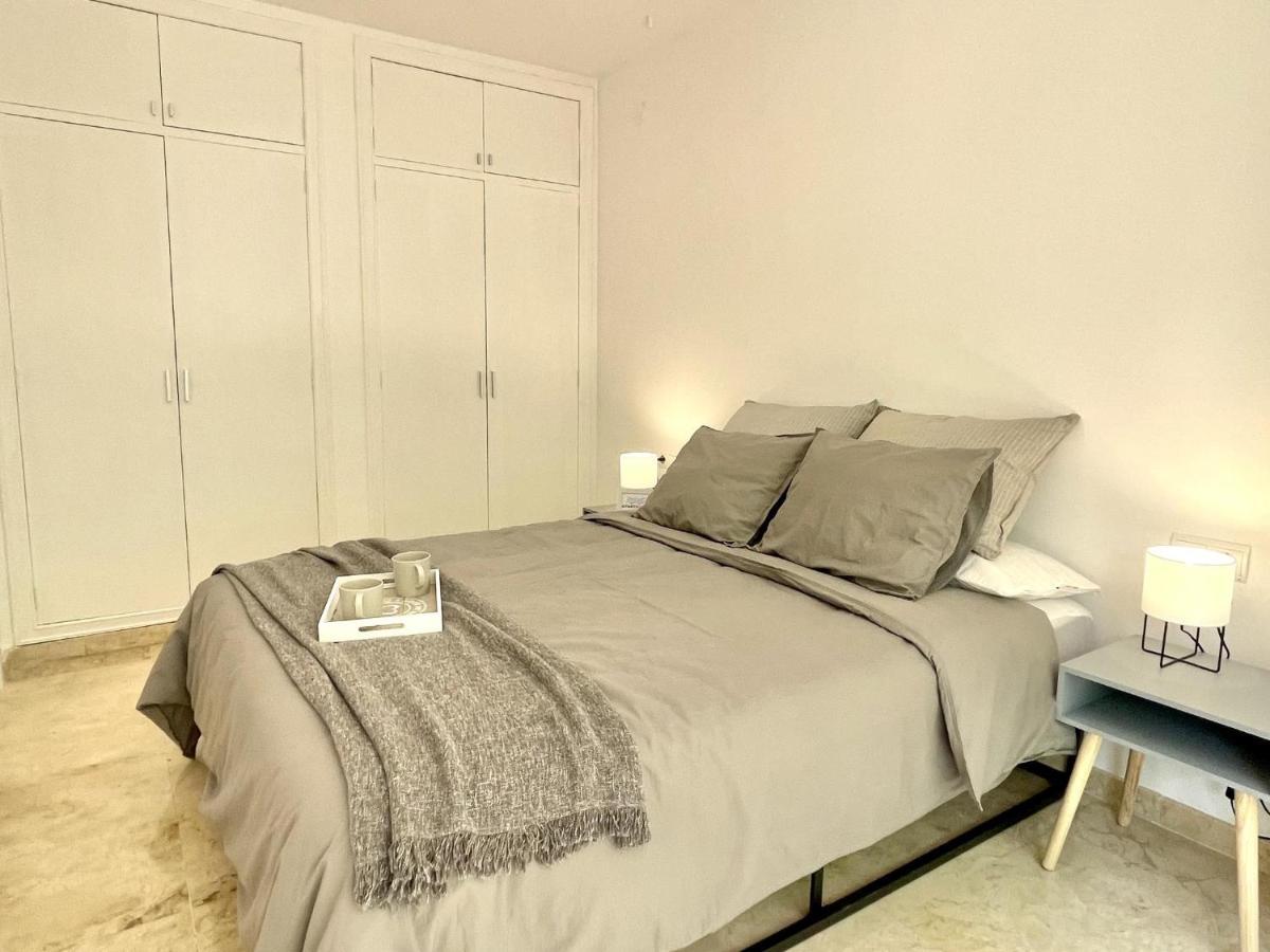 Apartbeach Michelangelo De Luxe Climatizado Y Junto Playa 08 Салоу Екстериор снимка