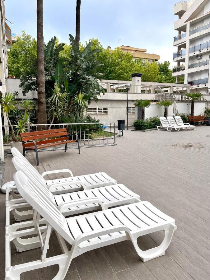 Apartbeach Michelangelo De Luxe Climatizado Y Junto Playa 08 Салоу Екстериор снимка