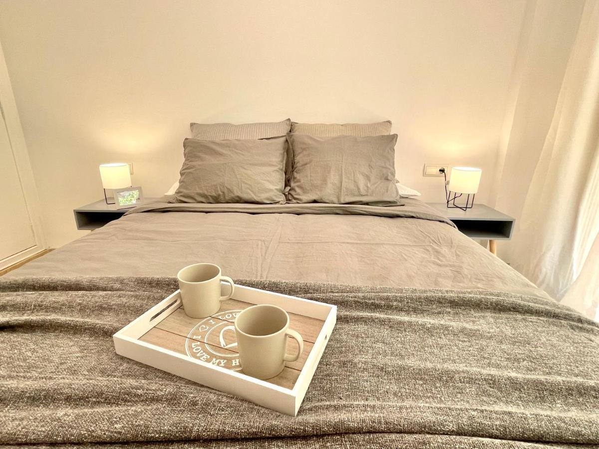 Apartbeach Michelangelo De Luxe Climatizado Y Junto Playa 08 Салоу Екстериор снимка